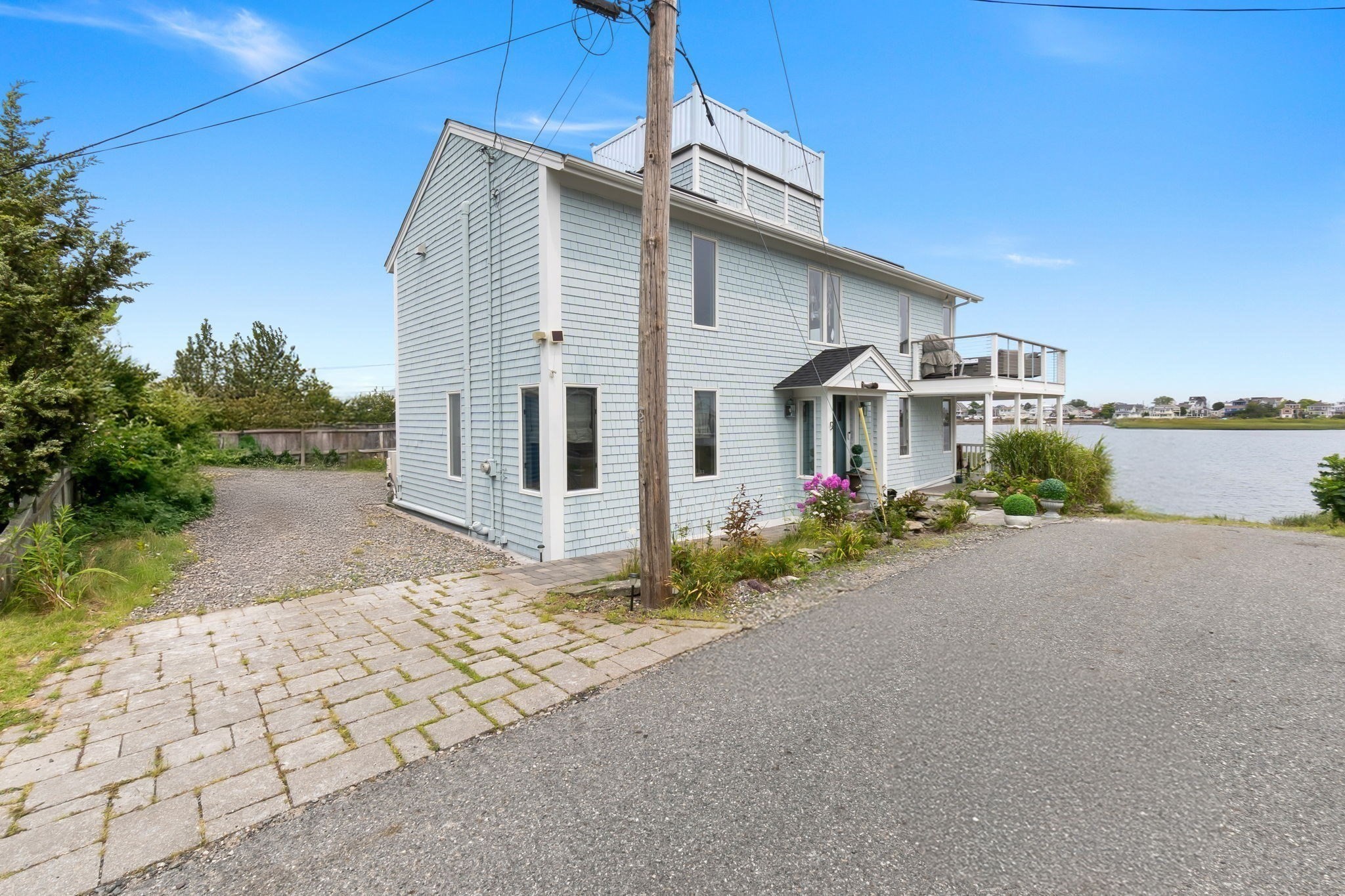 9 Brock Ave. - Image 15