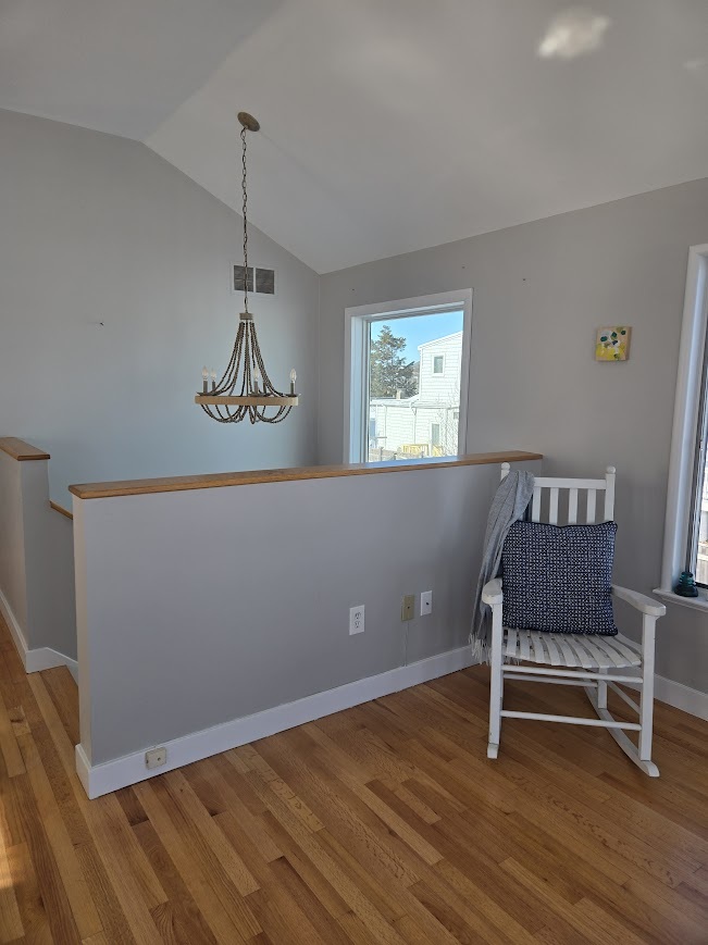 9 Brock Ave. - Image 12